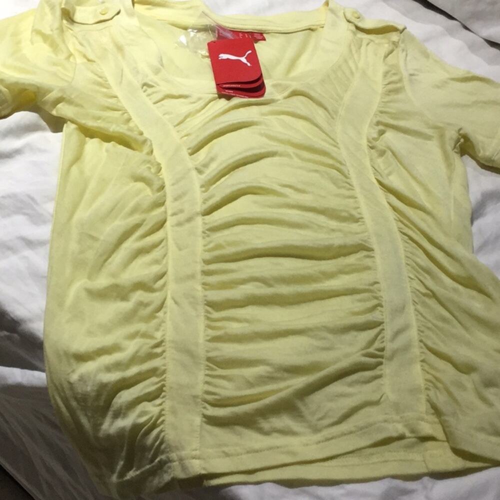 Puma yellow rushing tensile M t shirt NWT